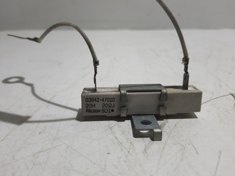 Recambio de modulo electronico para toyota prius (nhw20) referencia OEM IAM G384247020  