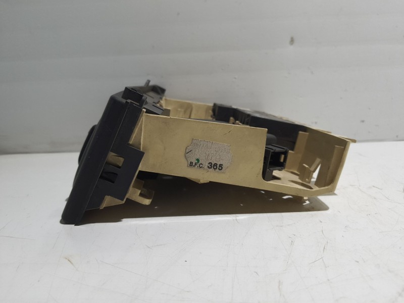 Recambio de mando climatizador para renault laguna (b56) 1.8 cat referencia OEM IAM 9140010264 867170016 9400250