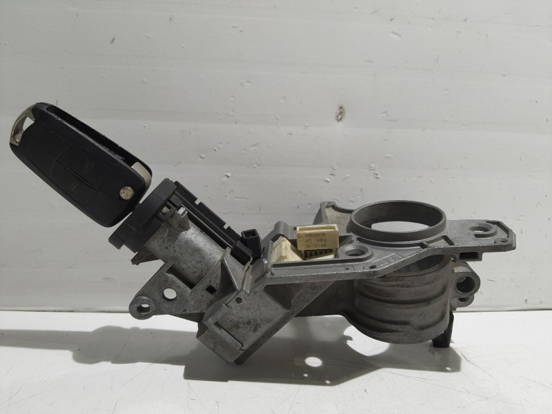 Recambio de conmutador de arranque para opel astra h berlina referencia OEM IAM N0501881  2421430