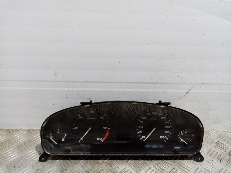 Recambio de cuadro instrumentos para peugeot 406 break (s1/s2) referencia OEM IAM   