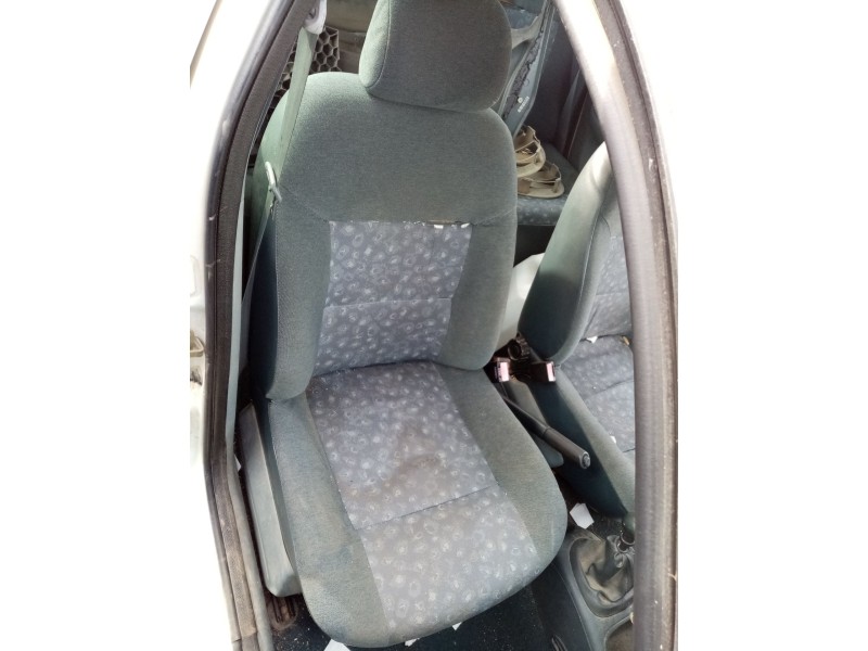 Recambio de asiento delantero derecho para renault megane i fase 2 berlina (ba0) referencia OEM IAM 0  