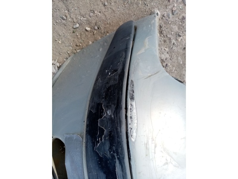 Recambio de paragolpes delantero para renault megane i fase 2 berlina (ba0) referencia OEM IAM 0  