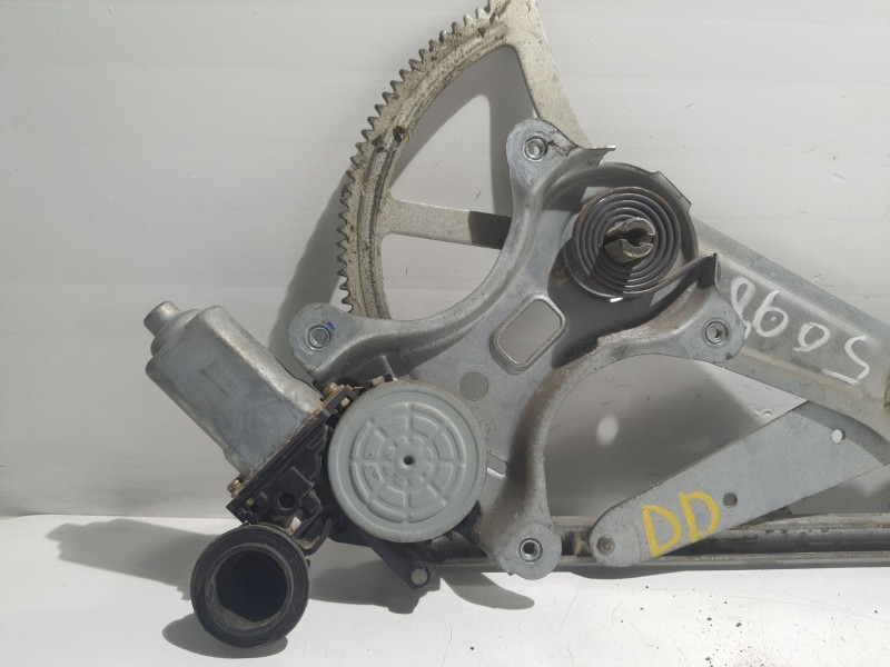 Recambio de elevalunas delantero derecho para toyota rav 4 (a2) referencia OEM IAM 08571042070  