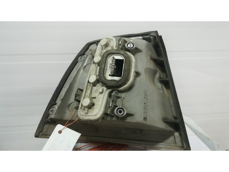 Recambio de piloto trasero derecho para opel astra g berlina club   |   12.99 - 12.03 | 1999 - 2003 | 75 cv / 55 kw referencia O