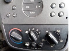 Recambio de mando calefaccion / aire acondicionado para opel corsa c referencia OEM IAM 0  