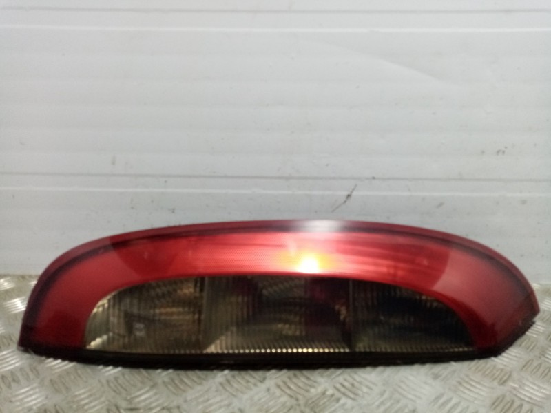 Recambio de piloto trasero izquierdo para opel corsa c referencia OEM IAM 0  