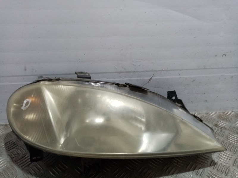 Recambio de faro derecho para renault megane i fase 2 berlina (ba0) referencia OEM IAM 0  