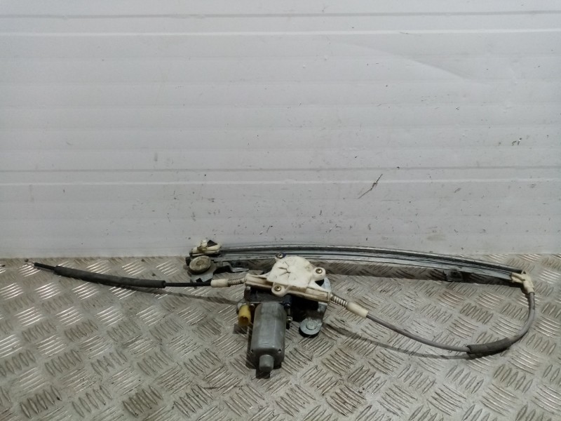 Recambio de elevalunas delantero izquierdo para renault megane i fase 2 berlina (ba0) referencia OEM IAM 0  