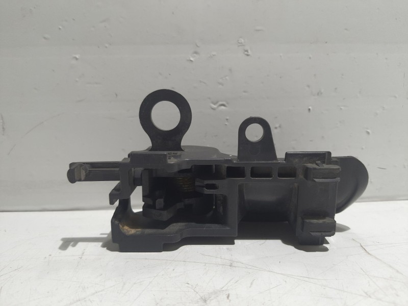 Recambio de maneta interior trasera derecha para toyota yaris (ncp1/nlp1/scp1) referencia OEM IAM 121654  