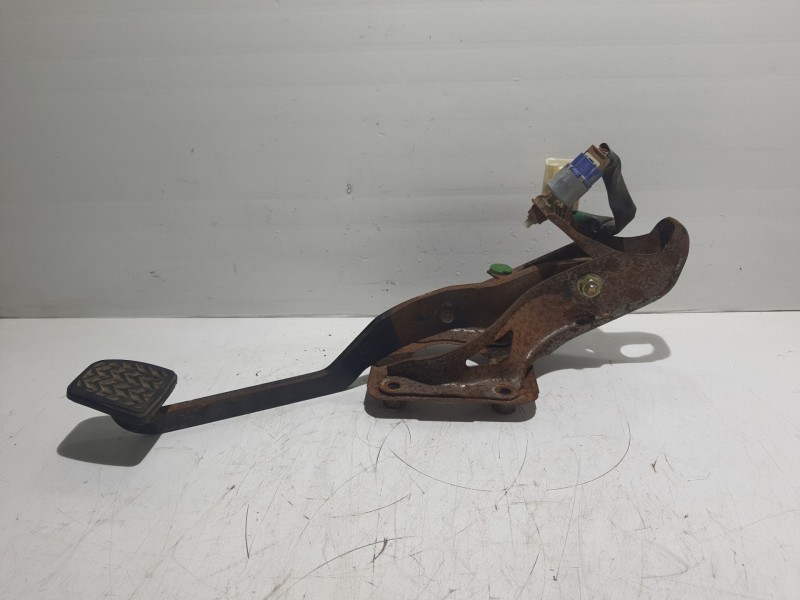 Recambio de pedal freno para toyota rav 4 (a2) referencia OEM IAM 2039903  