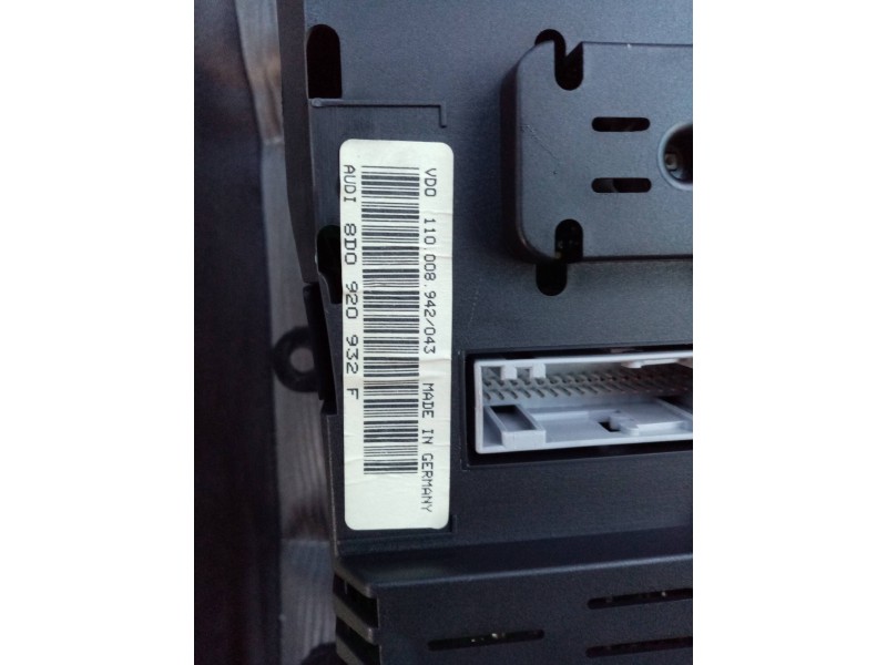 audi a4 berlina (b5) 2.5 v6 24v tdi   |   0.99 - ... | 1999 | 150 cv / 110 kw del año 1999