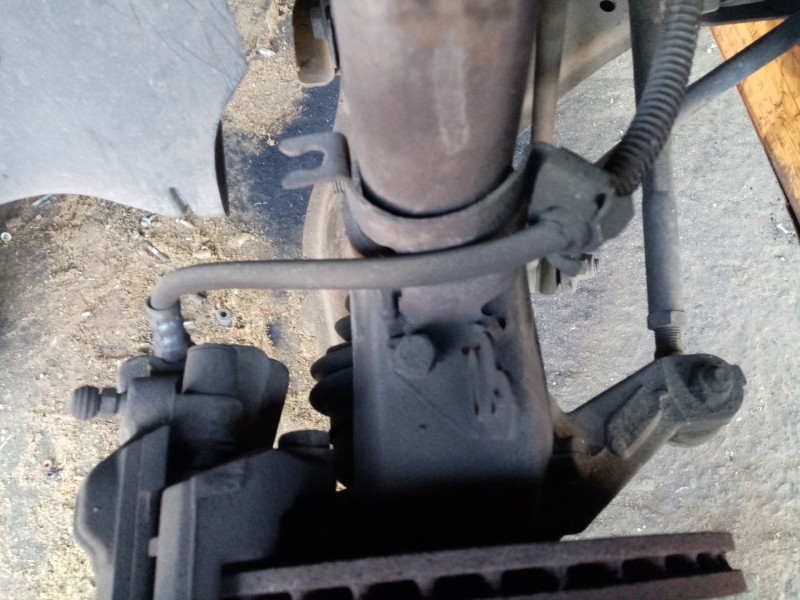 Recambio de mangueta delantera izquierda para citroen xsara picasso referencia OEM IAM 0  