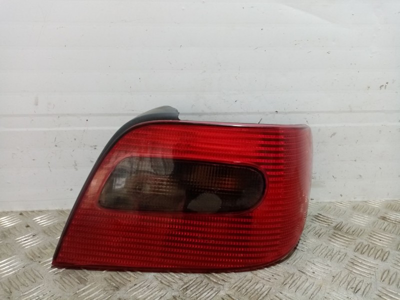 Recambio de piloto trasero derecho para citroen xsara picasso referencia OEM IAM 0  