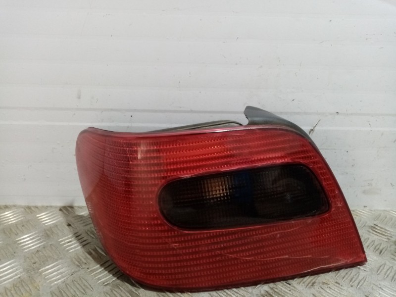 Recambio de piloto trasero izquierdo para citroen xsara picasso referencia OEM IAM 0  