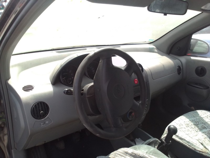 daewoo kalos del año 2004