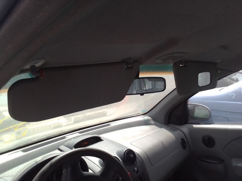 daewoo kalos del año 2004