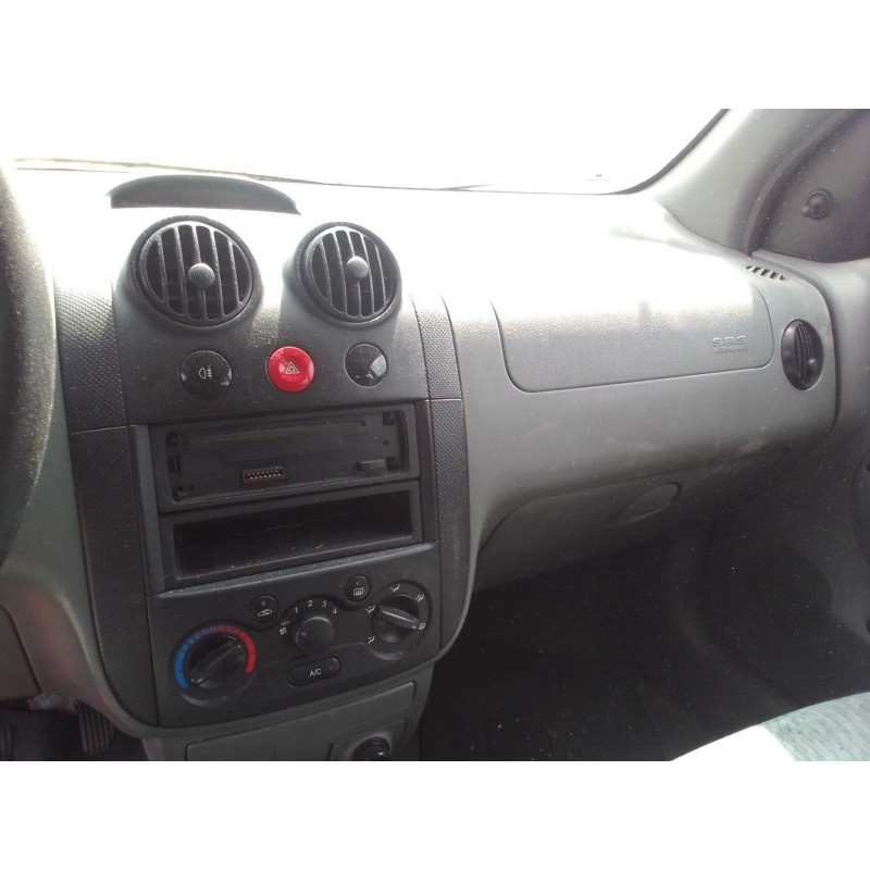 daewoo kalos del año 2004