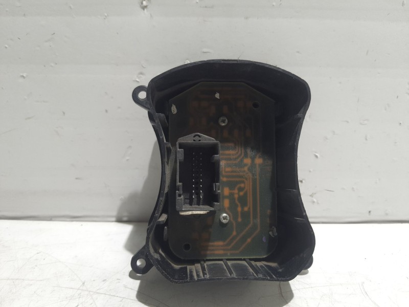 Recambio de warning para fiat doblo (119) 1.3 16v multijet active com. (55kw) referencia OEM IAM   