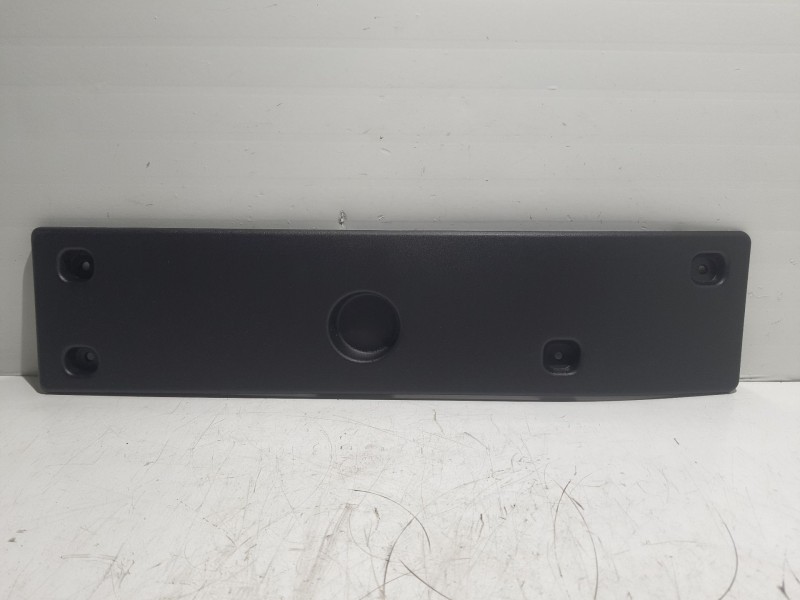 Recambio de portamatriculas para alfa romeo giulia (952) referencia OEM IAM 156125832  