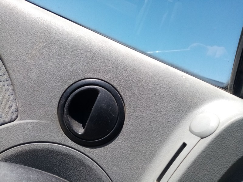 Recambio de maneta interior delantera izquierda para daewoo kalos referencia OEM IAM   
