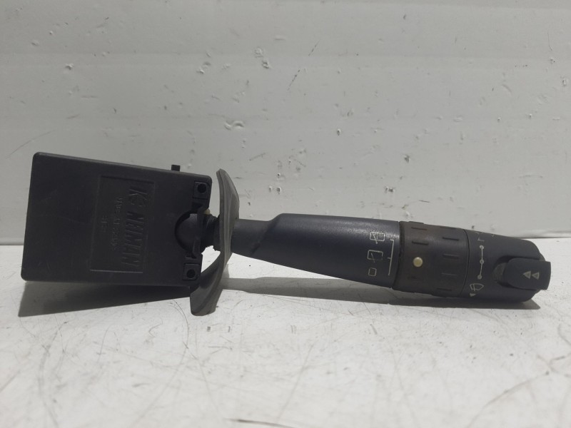 Recambio de mando limpia para citroen xsara picasso 2.0 hdi referencia OEM IAM 96172873  