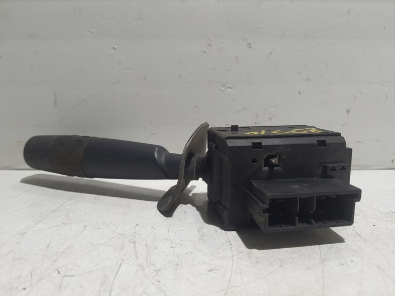 Recambio de mando limpia para citroen xsara picasso 2.0 hdi referencia OEM IAM 96172873  