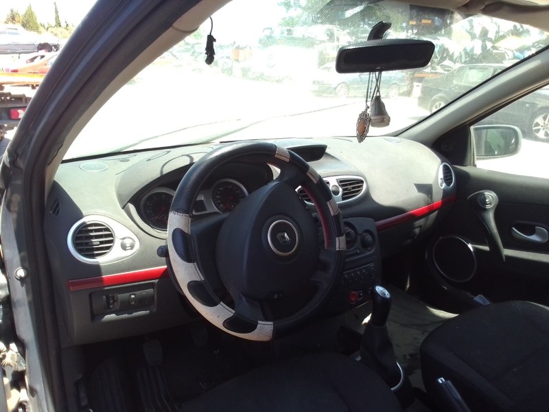 renault clio iii del año 2005