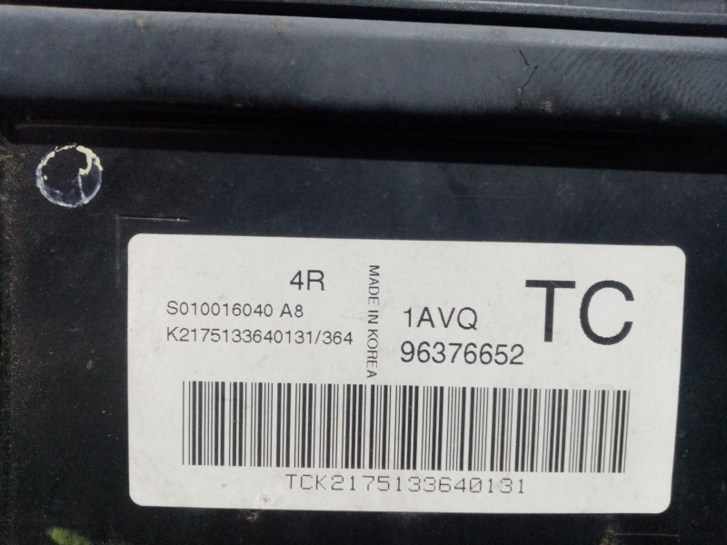 Recambio de centralita motor uce para daewoo kalos referencia OEM IAM 96376652 S010016040A8 