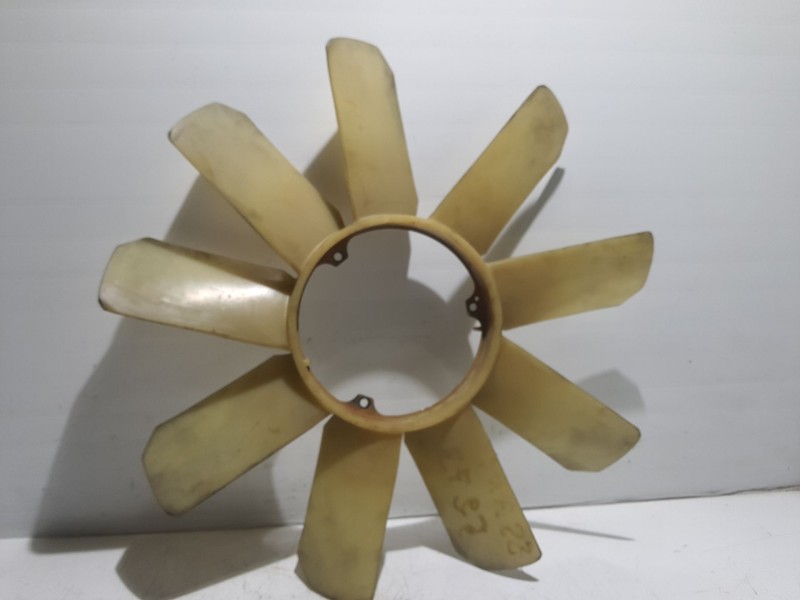 Recambio de ventilador viscoso motor para ssangyong actyon referencia OEM IAM 6652000222 6652000223 6652000223