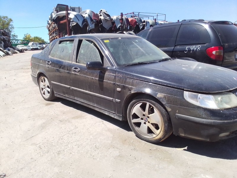 saab 9-5 berlina del año 2001