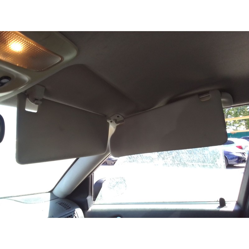 saab 9-5 berlina del año 2001