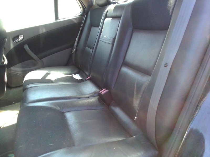 saab 9-5 berlina del año 2001