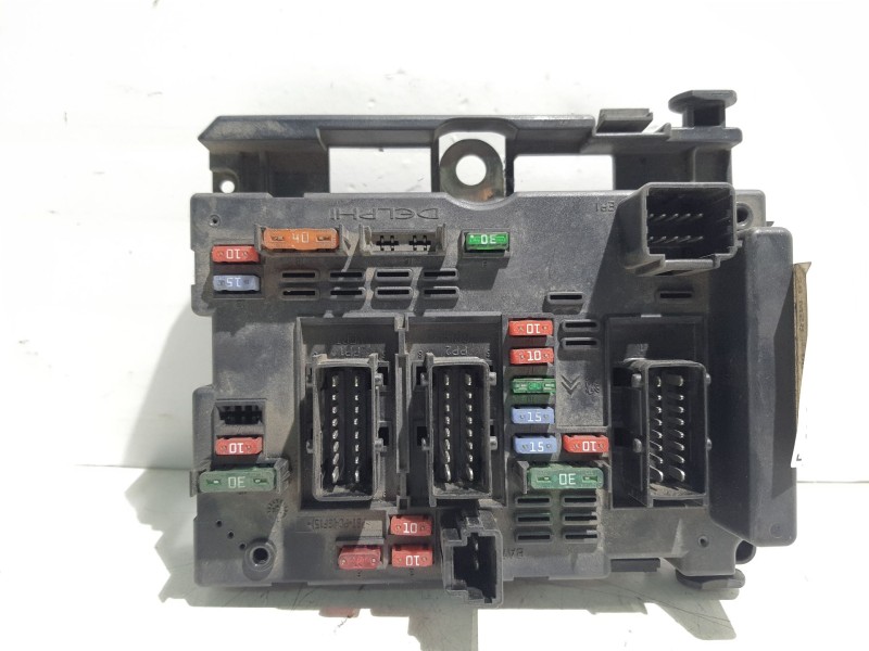 Recambio de caja bsm para peugeot 206 berlina referencia OEM IAM 9657608780  