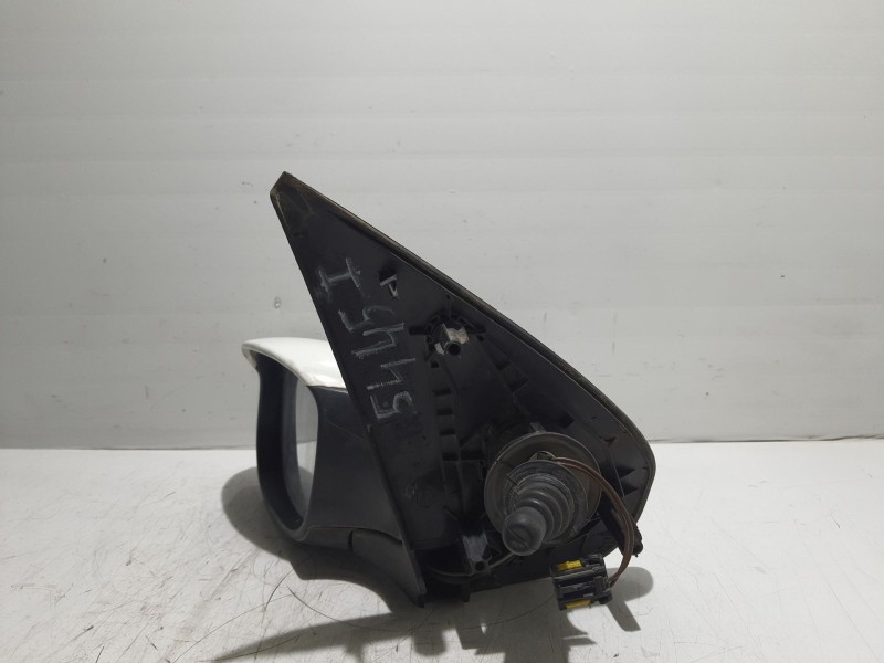 Recambio de retrovisor izquierdo para peugeot 206 berlina referencia OEM IAM 017003  018015
