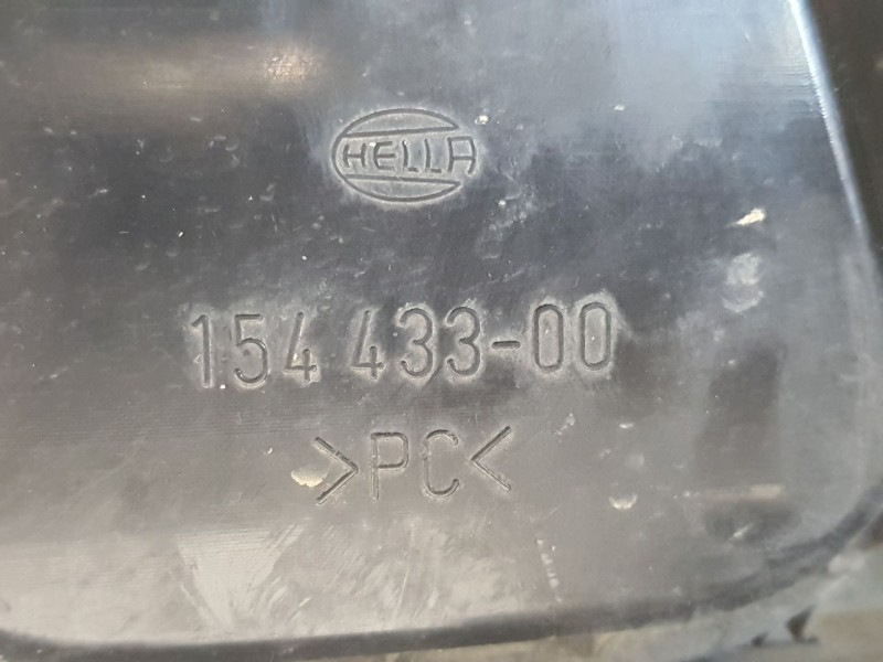 Recambio de faro derecho para volkswagen passat berlina (3b3) comfortline referencia OEM IAM 15443300  3B0941016AN