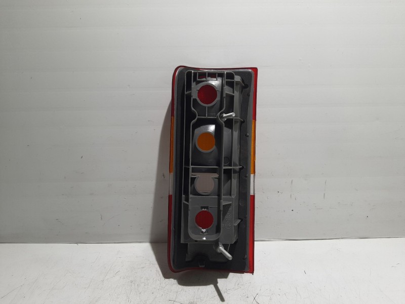 Recambio de piloto trasero derecho para ford transit connect (tc7) referencia OEM IAM 16313022  