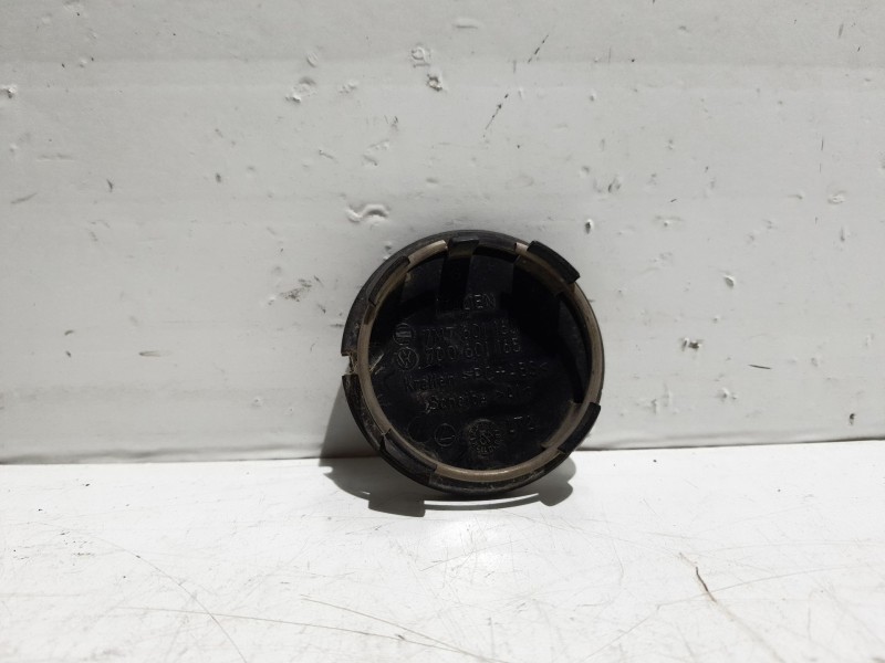 Recambio de tapacubo llanta aluminio para volkswagen passat berlina (3c2) highline referencia OEM IAM 7M7601165  