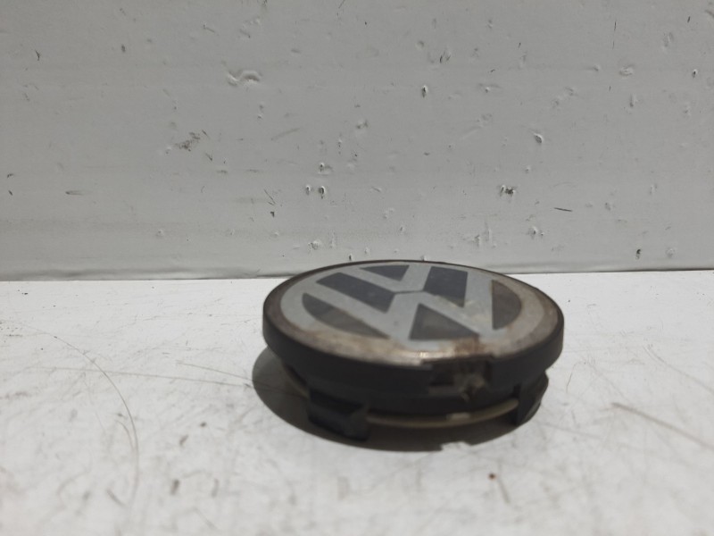 Recambio de tapacubo llanta aluminio para volkswagen passat berlina (3c2) highline referencia OEM IAM 7M7601165  