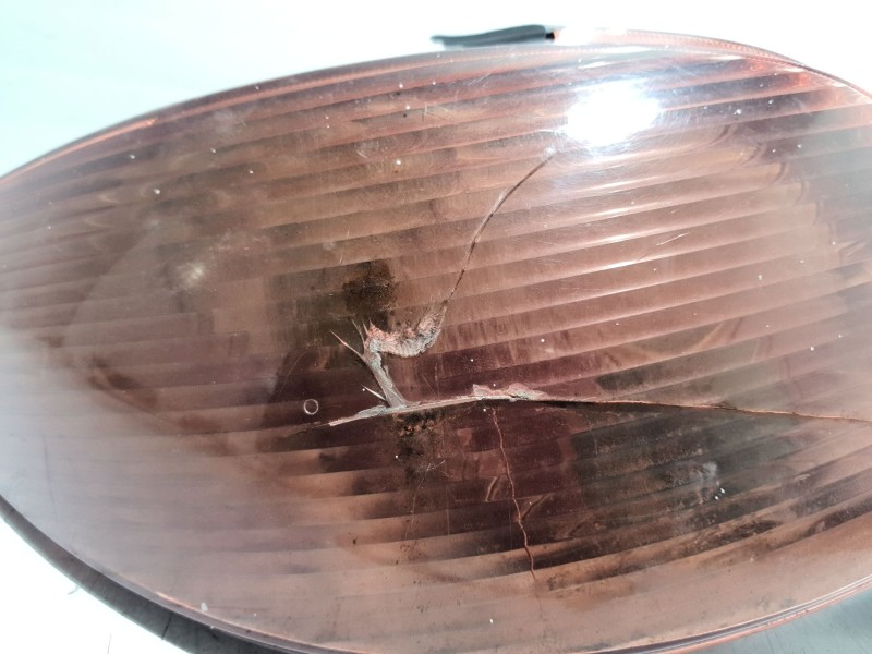 Recambio de piloto trasero izquierdo para peugeot 206 berlina referencia OEM IAM   