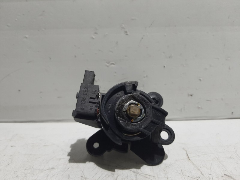 Recambio de bombin porton trasero para bmw serie 3 berlina (e46) referencia OEM IAM   