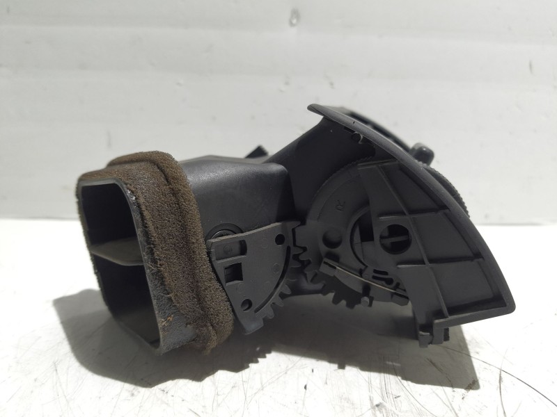 Recambio de aireador calefaccion para bmw serie 3 berlina (e46) referencia OEM IAM 64228361898  