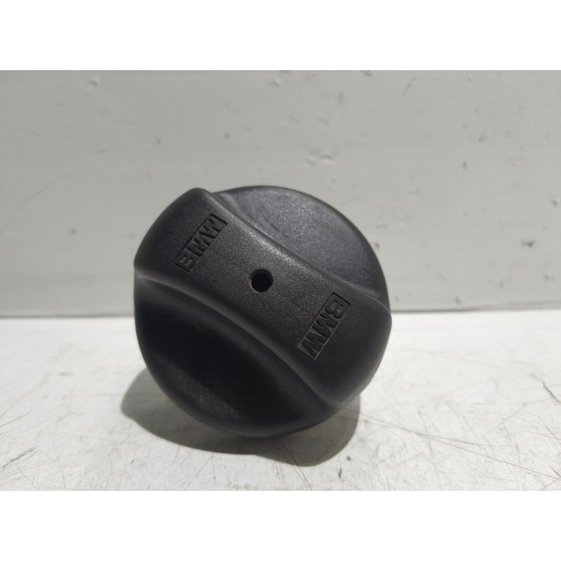 Recambio de tapon combustible para bmw serie 3 berlina (e46) referencia OEM IAM 0  