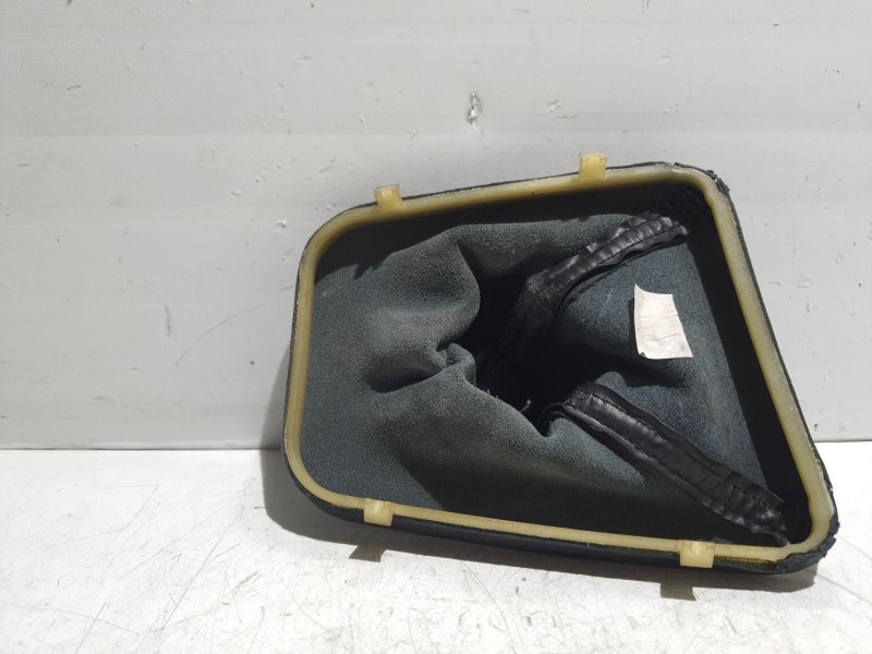 Recambio de guarnecidos palanca cambio para bmw serie 3 berlina (e46) referencia OEM IAM 0  