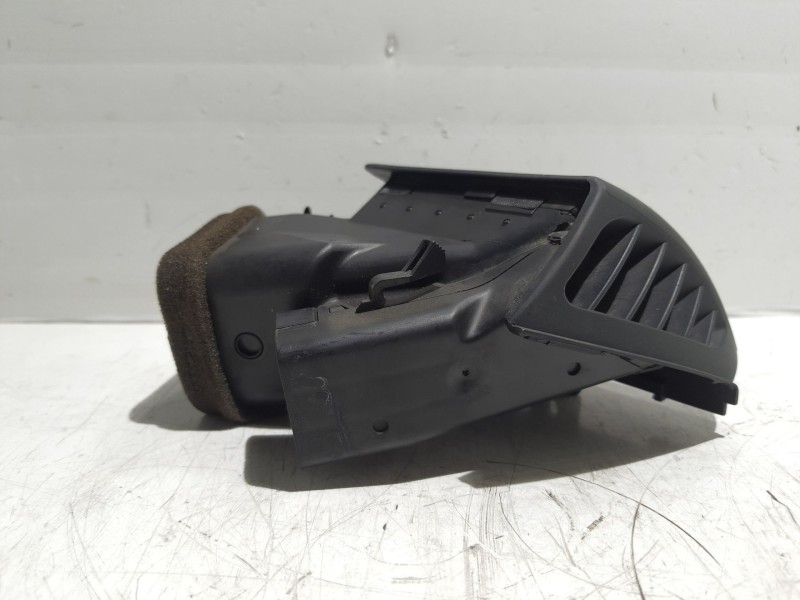 Recambio de aireador calefaccion para bmw serie 3 berlina (e46) referencia OEM IAM 64228361897  