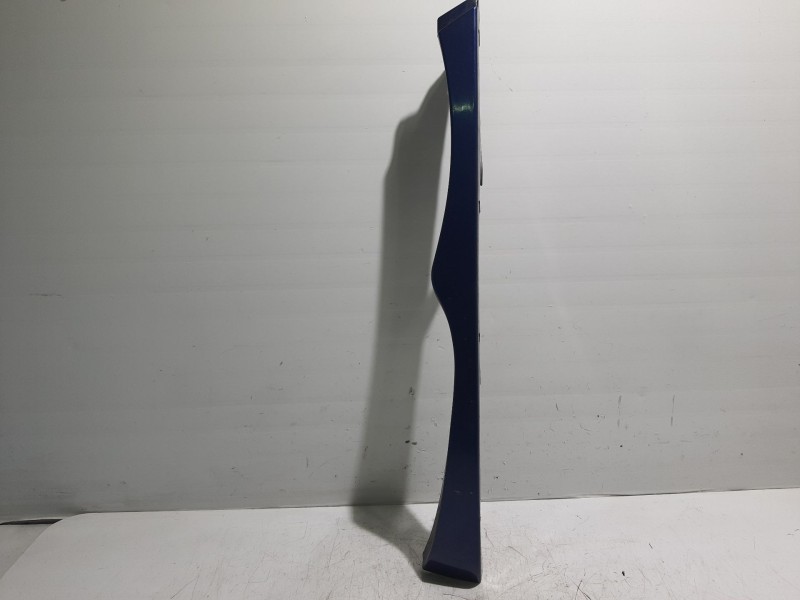 Recambio de moldura bajo faro derecho para bmw serie 3 berlina (e46) referencia OEM IAM BM074602  