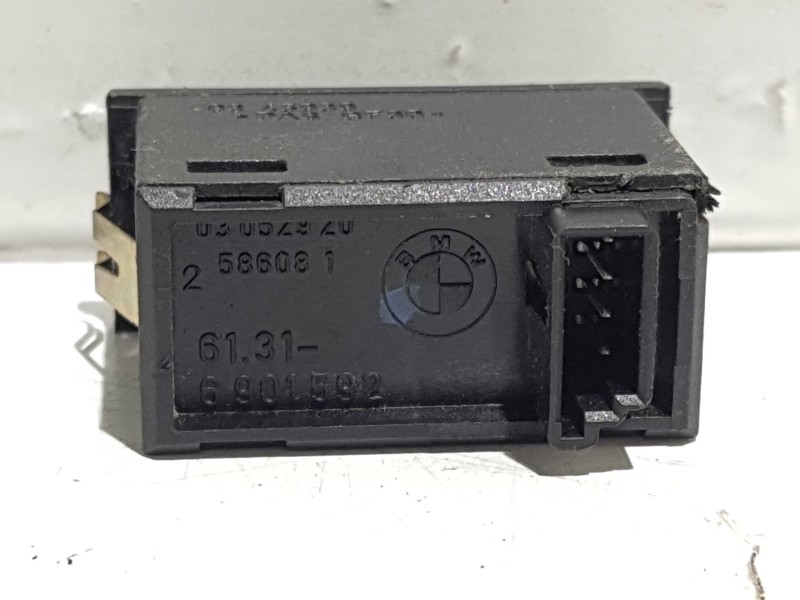 Recambio de interruptor para bmw serie 3 berlina (e46) referencia OEM IAM 61316901592 03052920 