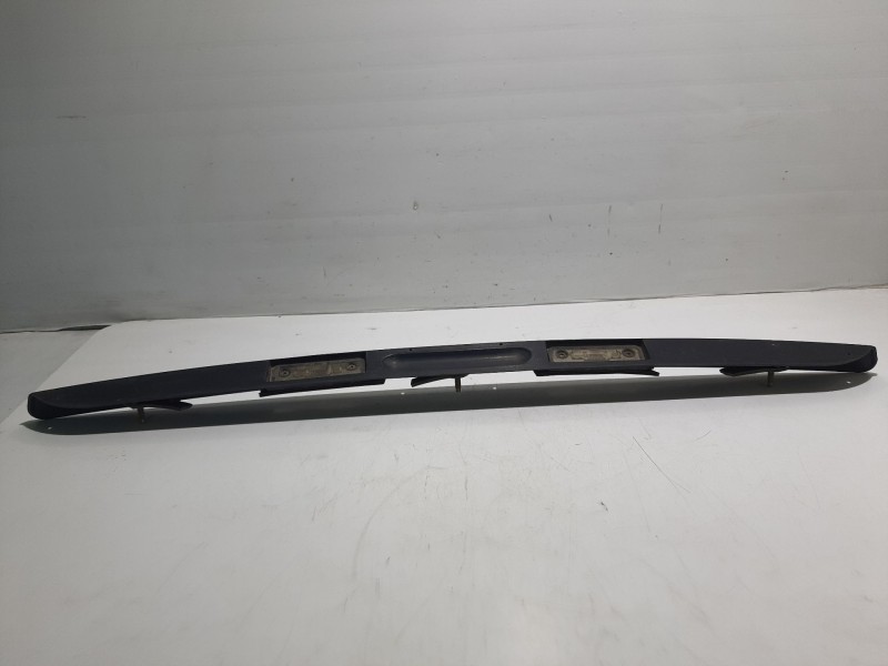 Recambio de moldura piloto matricula para ford fiesta (cbk) ambiente referencia OEM IAM   