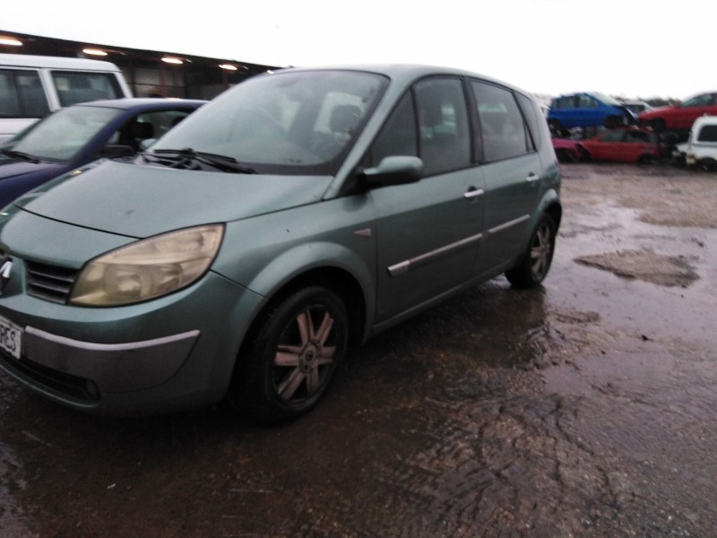 renault scenic ii del año 2004