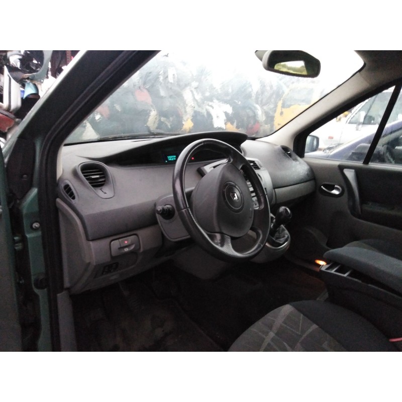 renault scenic ii del año 2004