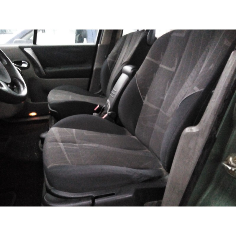 renault scenic ii del año 2004